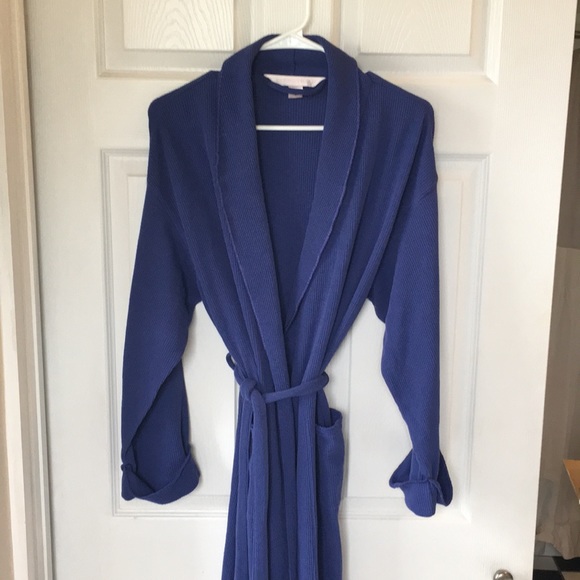 Victoria's Secret Other - Victoria Secret Robe M